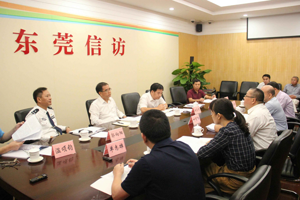梁维东市长在市信访局督导工作时强调：全力以赴做好信访工作 为党的十九大营造良好社会环境