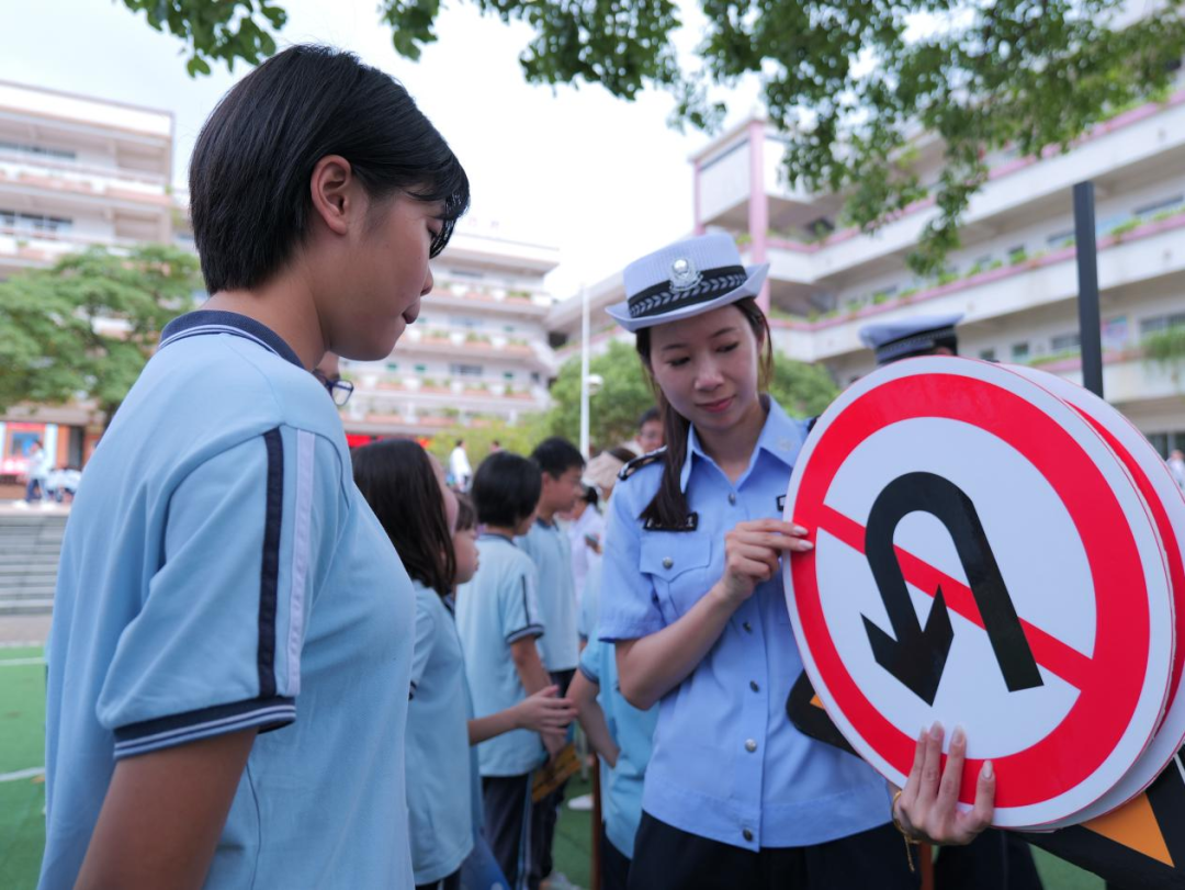 黄江镇开展青少年安全教育系列活动